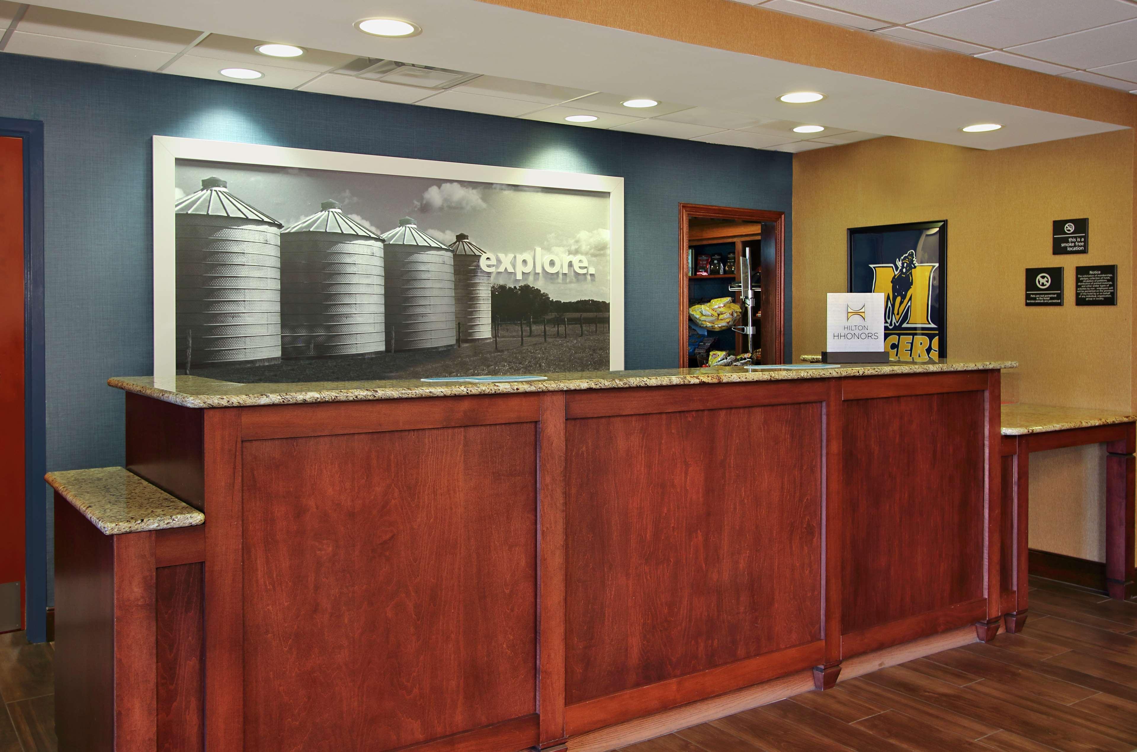 Hampton Inn & Suites Мюррей Экстерьер фото